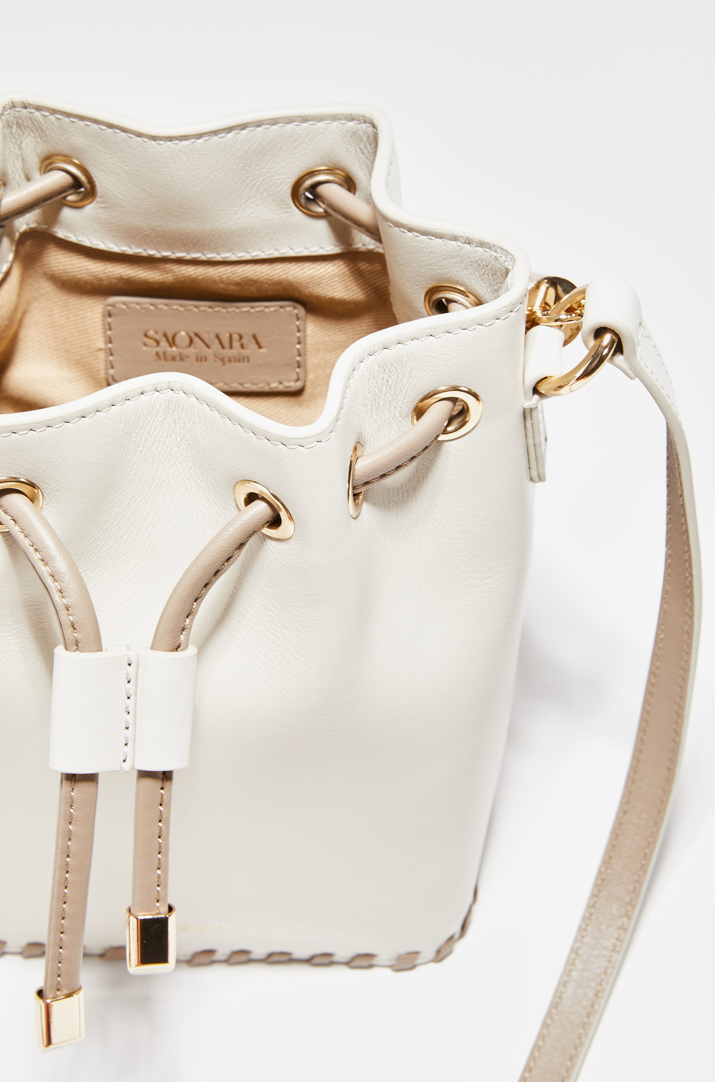 SAONARA MINI BUCKET IVORY LEATHER