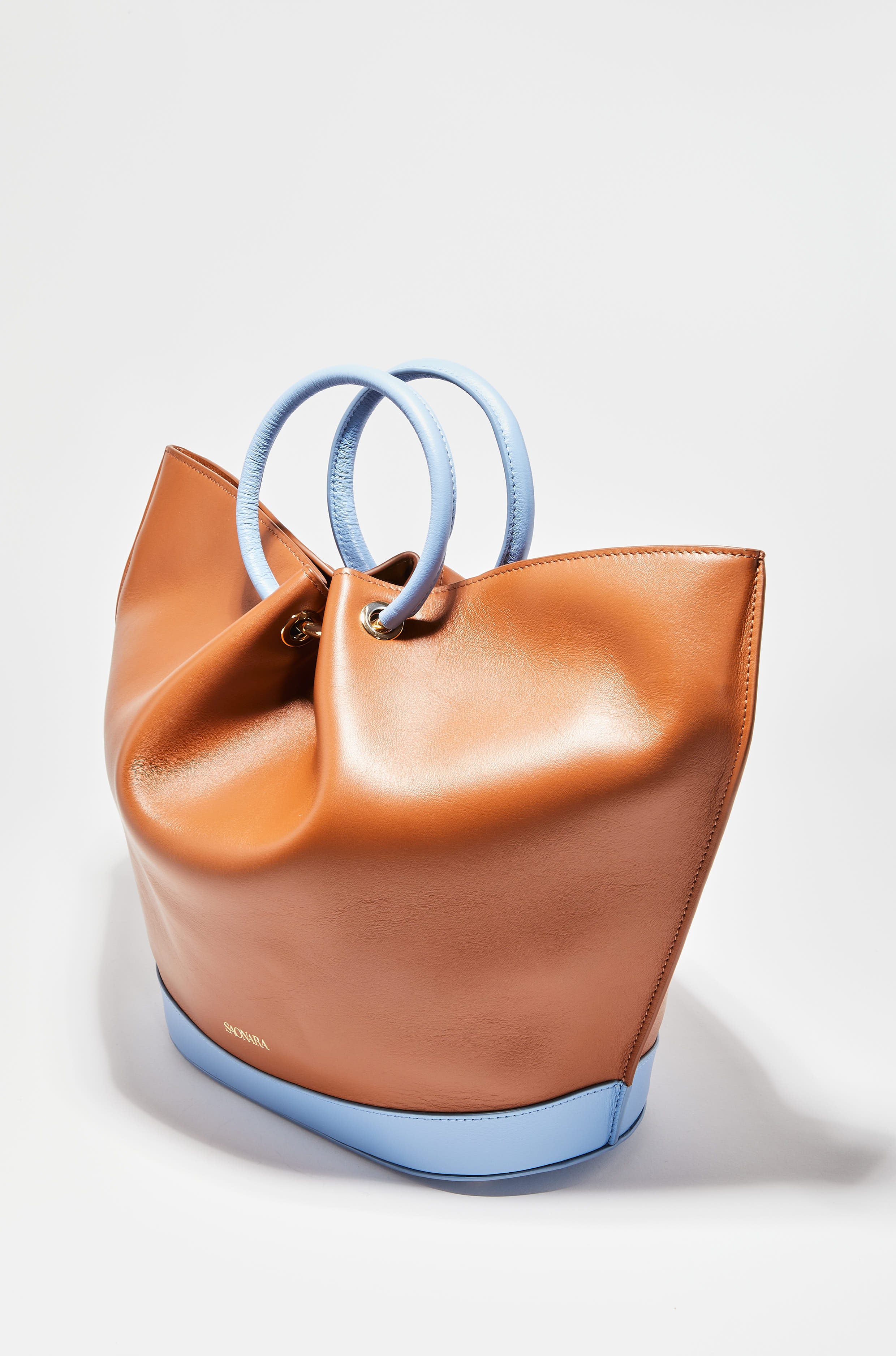 Capazo Bag Caramel/Blue Sky Piel