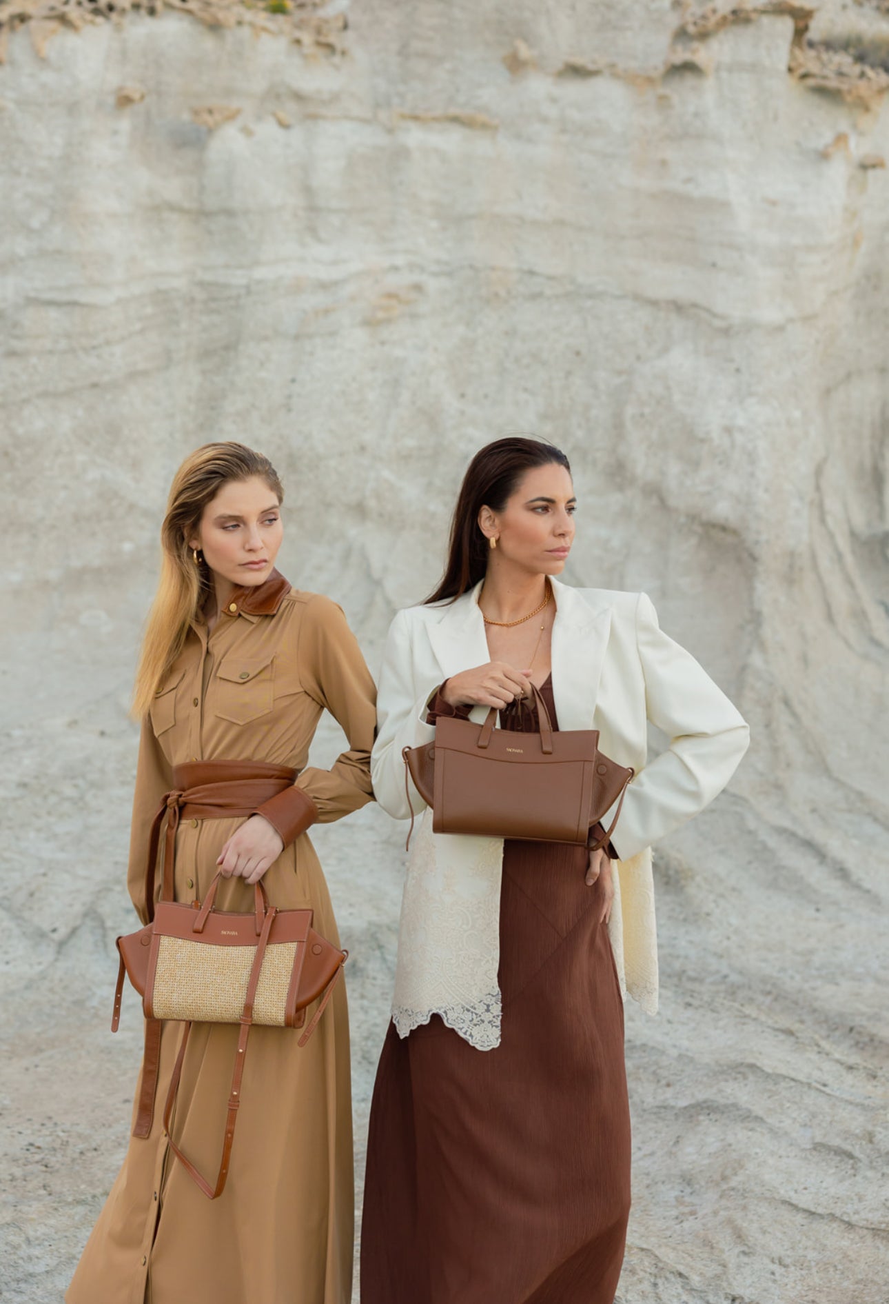 SAONARA MINI SHOPPING BAG RAFIA/CARAMELO PIEL