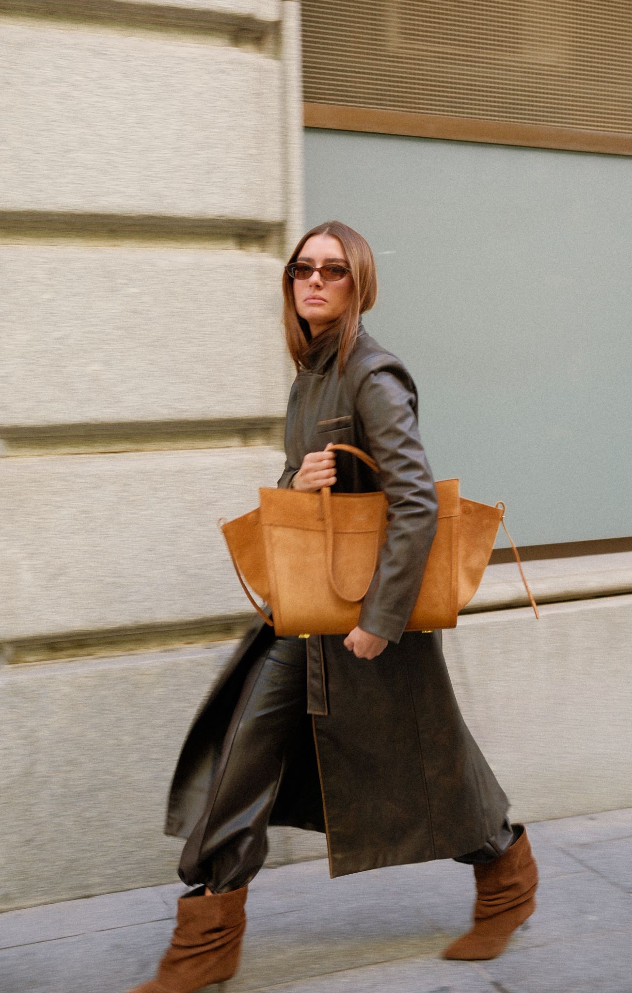 Shopping Bag Camel Suede
