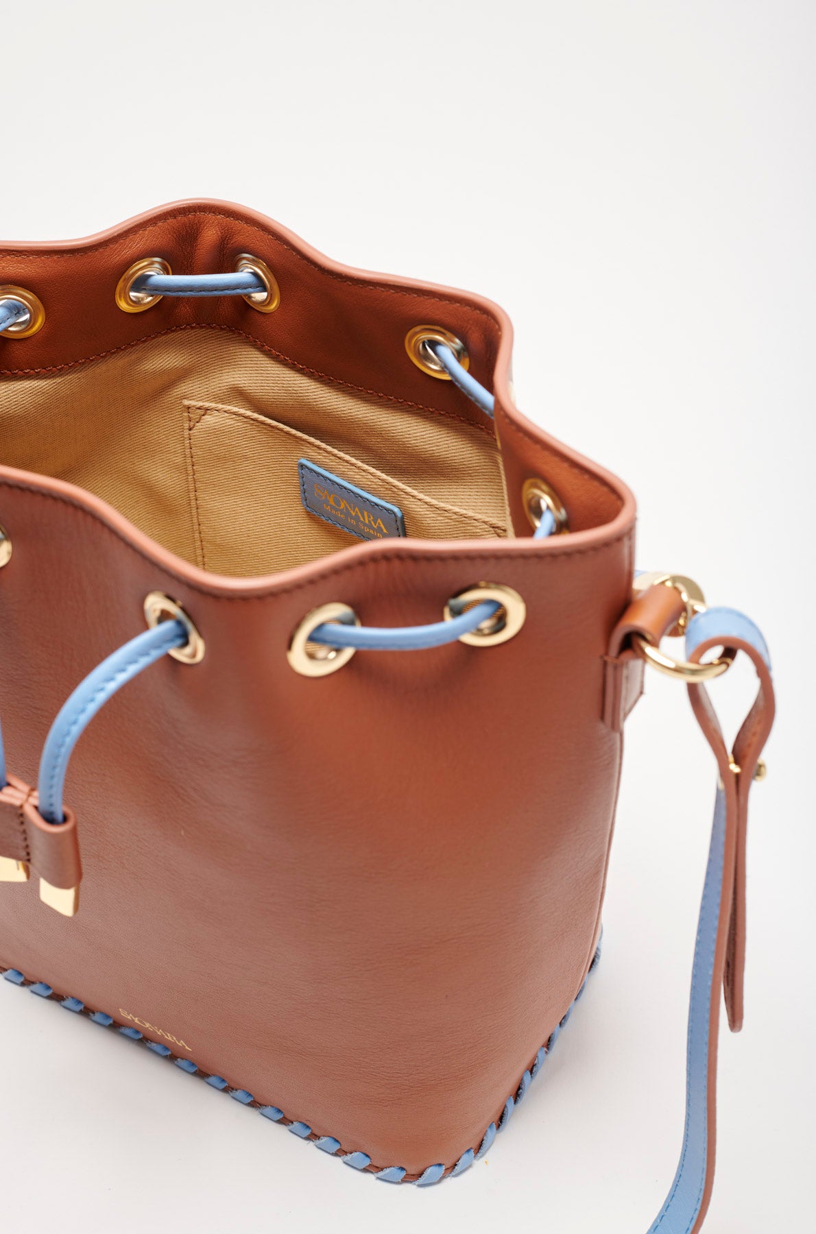 Bolso Saonara Bucket Caramelo