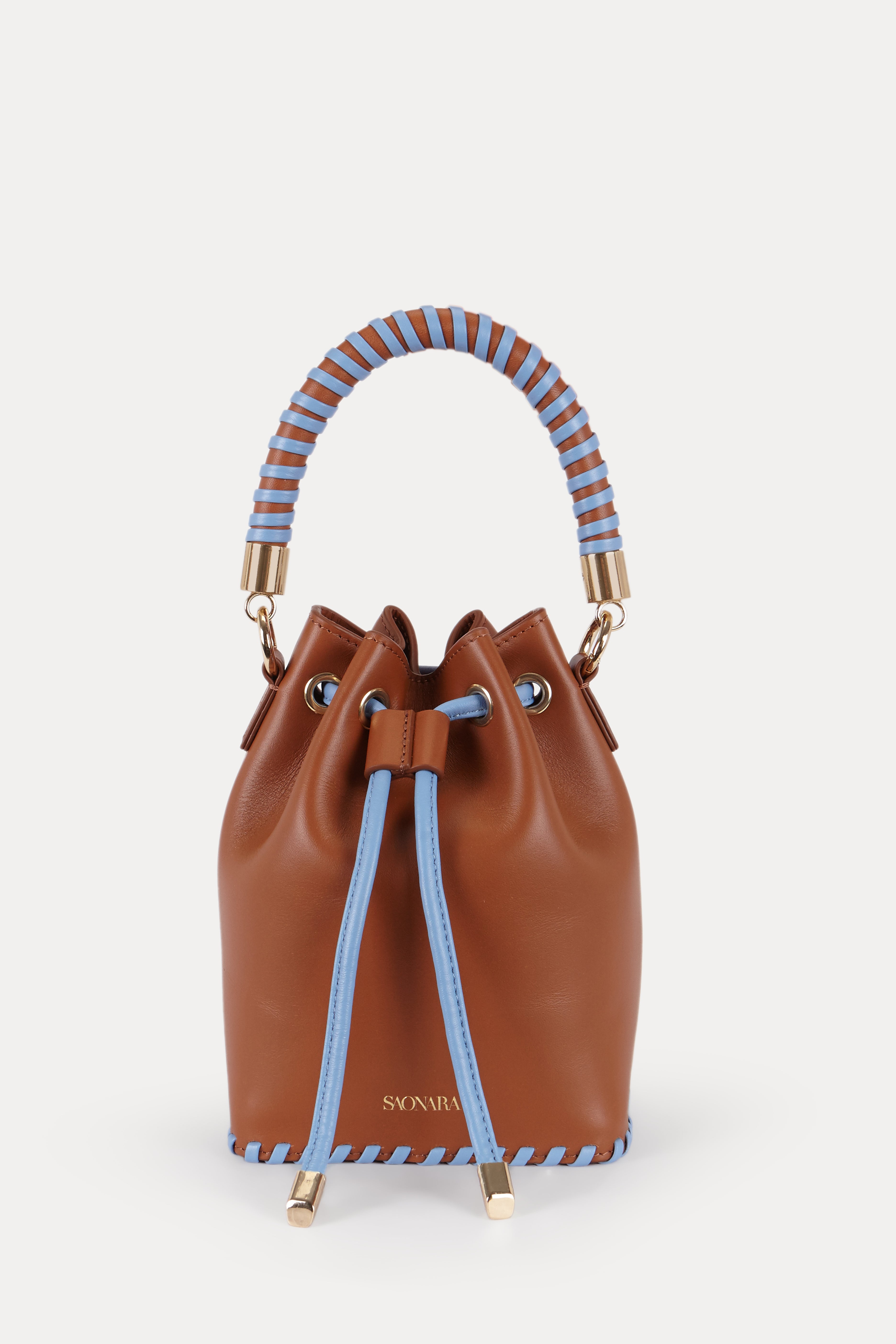 SAONARA MINI BUCKET CARAMELO / BLUE SKY PIEL