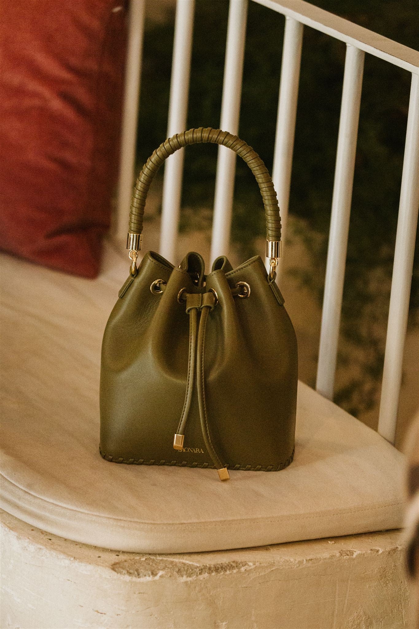 Bucket Bag Khaki Leather