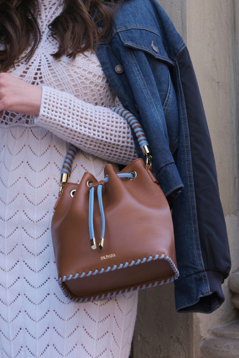 Bucket Bag Caramel/Blue Sky Leather